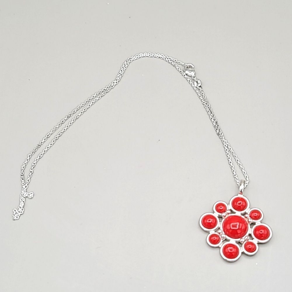 Fashion Pendant Necklace, Silver with Red Stones - Picture 3 of 4